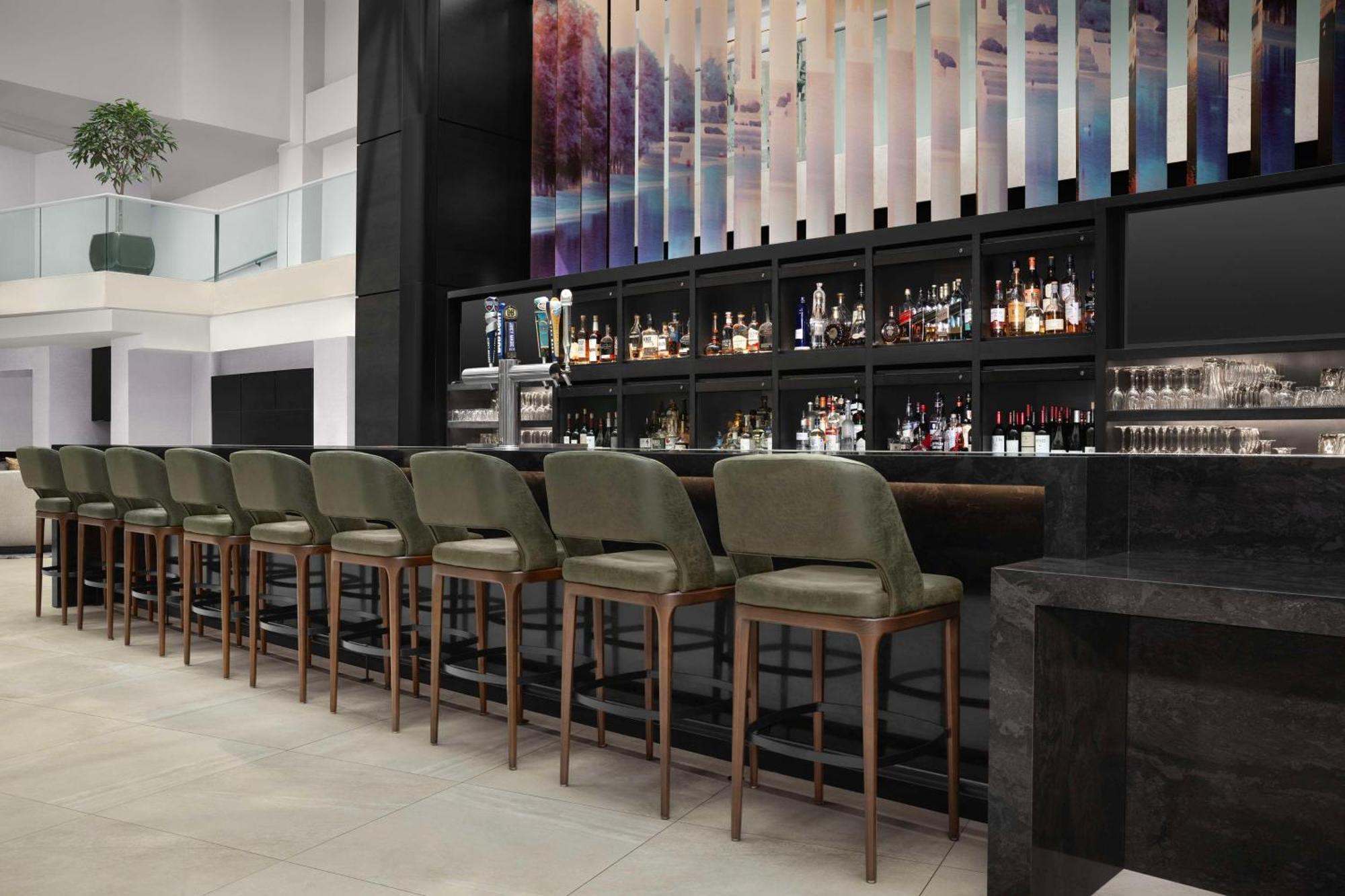 Hilton Dc Capitol Hill Hotel 4*