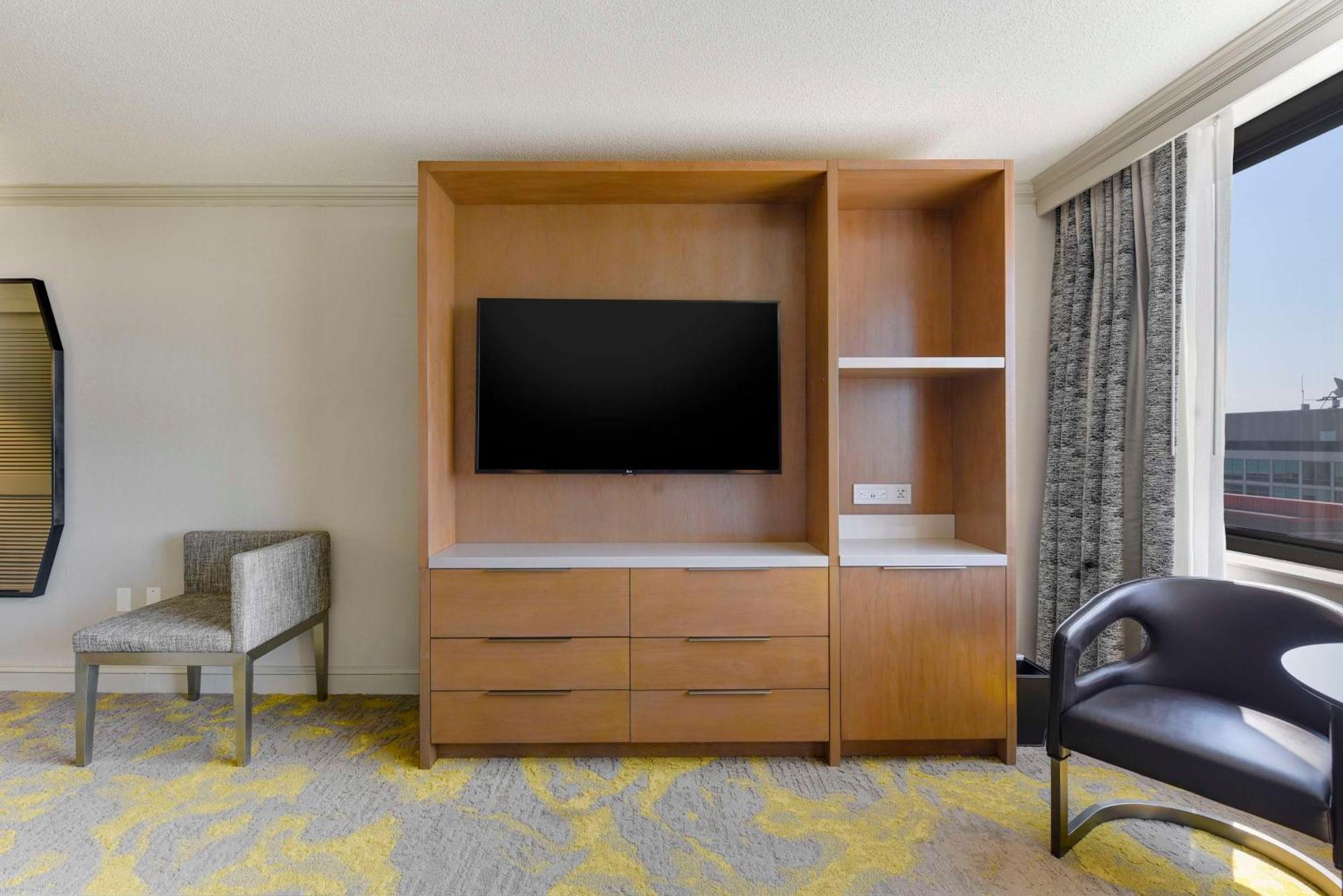 Hilton Dc Capitol Hill 4*